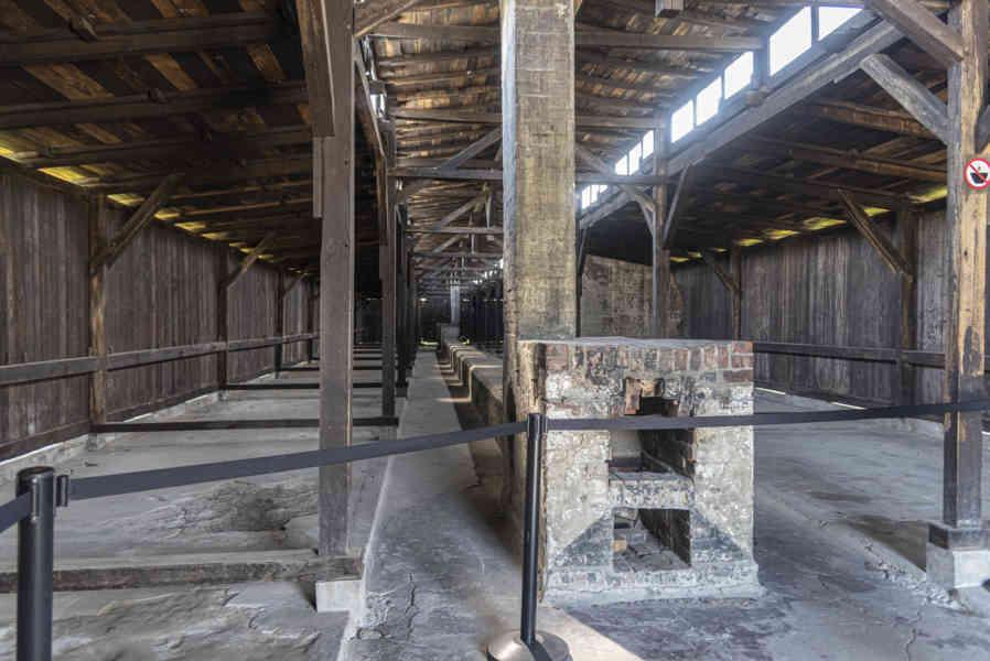 Polonia 106 - Auschwitz ll-Birkenau.jpg